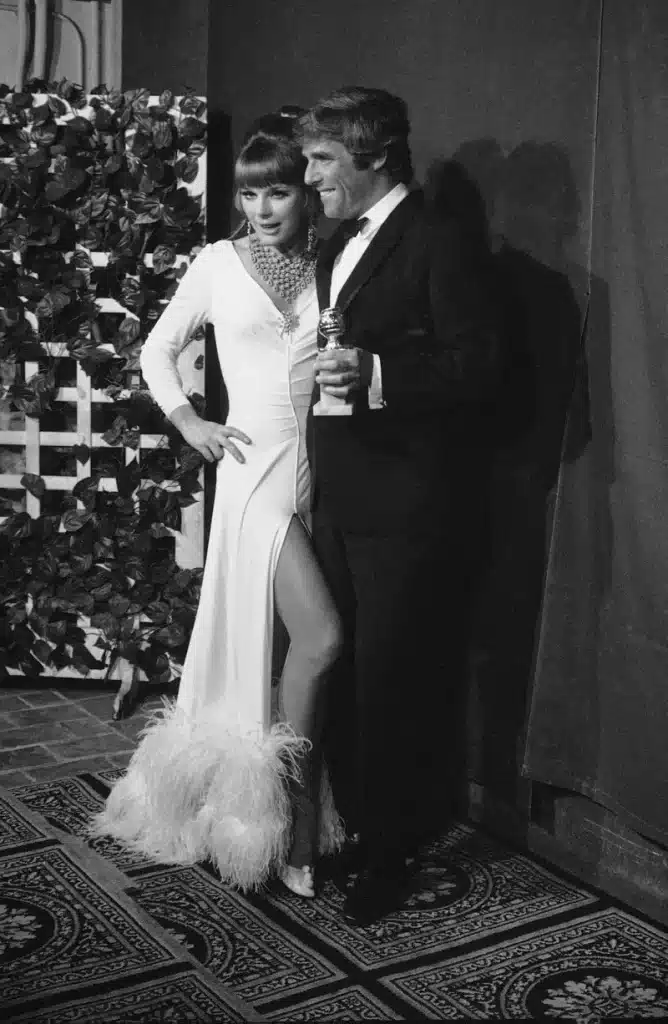 Golden Globe: 69 Iconic celebrities outfits.
